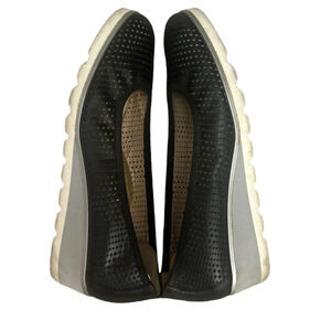 Grunland size 9 slip on shoes great used  condition